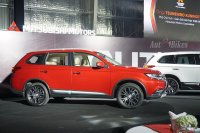 Tại sao chúng ta nên lựa chọn dòng xe Outlander của hãng xe Mitsubishi?