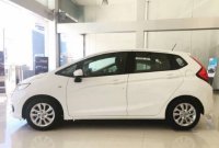 Chia sẻ cảm nhận Honda Jazz: Xe nhập nhỏ gọn cho phụ nữ