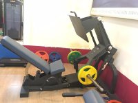 Có nên mua máy tập gym giá rẻ?