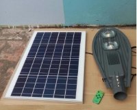 Đèn đường led năng lượng mặt trời 100w