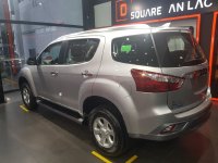 Có nên mua Isuzu Mu-X 2018 không?