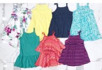 Cách chọn mua quần áo cho bé trai và bé gái