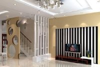 Lam gỗ cầu thang cổ điển và kết hợp với cây cảnh