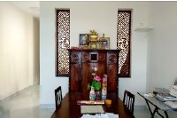 Báo giá vách ngăn phòng thờ, bàn thờ giá rẻ