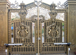 Tư vấn lựa chọn cổng biệt thự đẹp cho các công trình xây dựng tại TP HCM