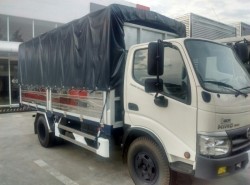 So sánh xe tải Hino 5 tấn lắp ráp và nhập khẩu