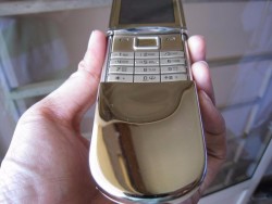 Đánh giá về điện thoại Nokia 8800 Siroco