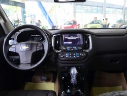 Xe dùng bao lâu thì phải thay dầu nhớt ?