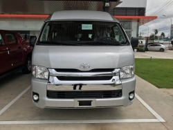 Mua xe 16 chỗ: những lý do nên chọn Toyota Hiace 2019