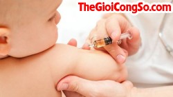 8 loại tiêm phòng vắc xin cần thiết cho trẻ trong năm đầu tiên
