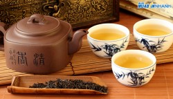 Mẹo dùng giấy bạc tẩy vết trà
