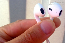 Bạn đã vệ sinh tai nghe Earbud đúng cách chưa?
