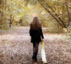 Nếu bạn đang yêu một người đến sau…