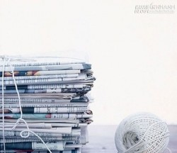 [Mẹo] - Tận dụng giấy báo cũ giúp ích cuộc sống