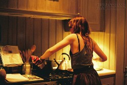 Là phụ nữ hãy yêu bản thân hơn yêu chồng