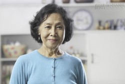 Mẹ chồng thích… kể công