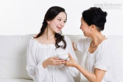 Từ ngày ra riêng mới thấy mẹ chồng quá vất vả