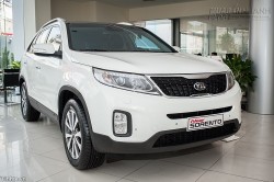 Kia New Sorento 873 triệu VNĐ, đốt nóng phân khúc SUV hạng trung