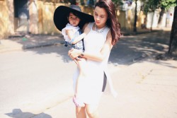 Con gái Lưu Hương Giang sành điệu như mẹ