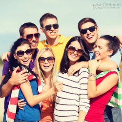 Có thể anh đẹp trai, ga lăng thật đấy, nhưng xin lỗi tôi không hứng thú