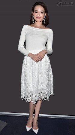 Thư Kỳ đẹp bất chấp thời gian