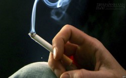 Khi cầm điếu thuốc hút, hãy nhớ tới đứa con và câu chuyện nhỏ này