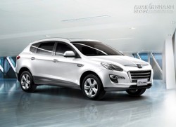 Có gì mới trên Luxgen U7 Turbo 2015?