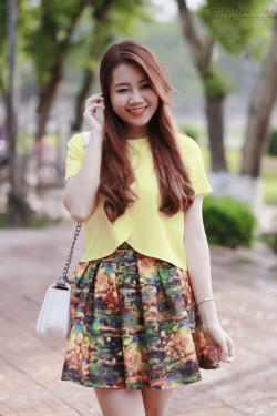 Thời trang chống nóng hiệu quả của giới trẻ Hà thành
