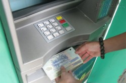 Mẹo rút tiền an toàn tại cây ATM