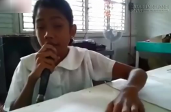 Clip cô bé mù cover hit tỷ lượt nghe lay động triệu người