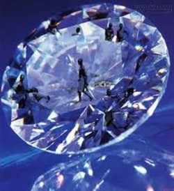 Vết nứt của viên kim cương