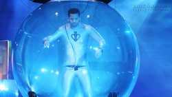 Ảo thuật gia David Blaine: Tôi nín thở trong 17 phút như thế nào?