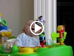 10 Baby Hài Hước - Đáng yêu nhất thế giới