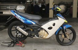 Suzuki FX125 sơn lại dàn áo của biker Sài Gòn