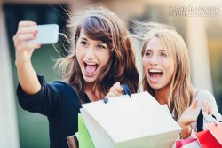 Chụp ảnh selfie thay mật khẩu khi mua hàng trực tuyến