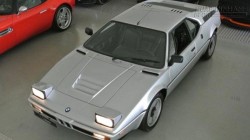 BMW M1 cổ lỗ sỹ có giá gần 1 triệu USD