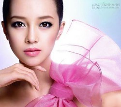 Xem tướng phụ nữ yêu chồng thương con