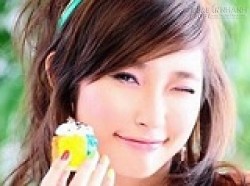 Nháy mắt trái là điềm báo gì