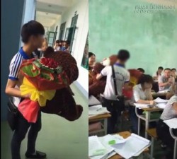 Chàng trai mang hoa, gấu bông đến tận lớp cô gái tỏ tình