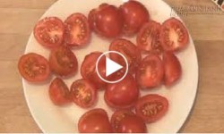 Mẹo cắt cà chua siêu nhanh