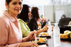 Đoán quý tướng và phúc tướng qua tướng ăn, nói, cười