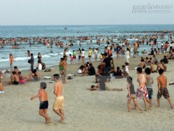Du lịch biển: Khắc phục tính thời vụ do tác động của khí hậu