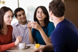 3 kỹ năng giúp bạn nói chuyện thu hút