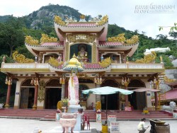 Núi Bà Đen huyền bí, bình yên