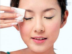 Phương pháp tẩy trang an toàn, hiệu quả từ thiên nhiên