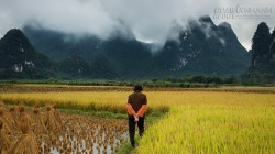 Có ai muốn đánh đổi sự bất hạnh của mình không?