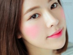 4 bước để má hồng tự nhiên không cần đánh phấn