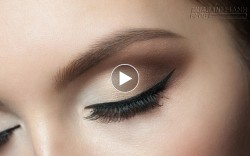 Kẻ đuôi mắt trong 5s cùng nhiều tips make up mắt hay ho khác