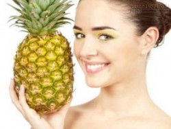 Làm đẹp từ đầu đến chân với các công thức từ quả dứa