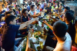 Các cô gái, đừng chọn người mê nhậu!